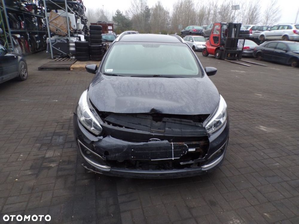 Części - Kia Ceed 2 II 1.6 CRDi 136 KM KOMBI 16R - 3