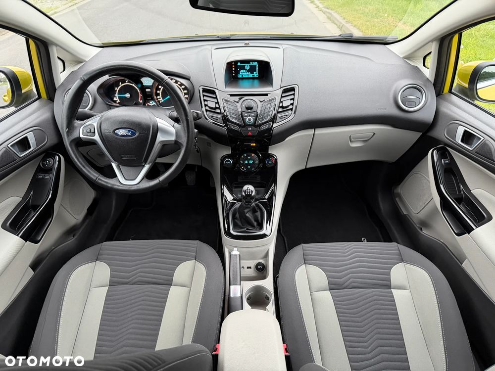Ford Fiesta 1.0 EcoBoost Titanium EU6 - 4
