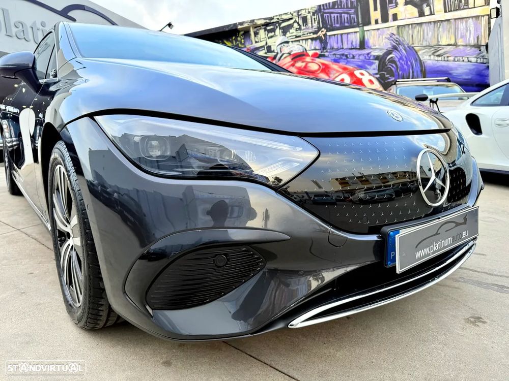 Mercedes-Benz EQE SUV 350+ AMG Line Premium - 43