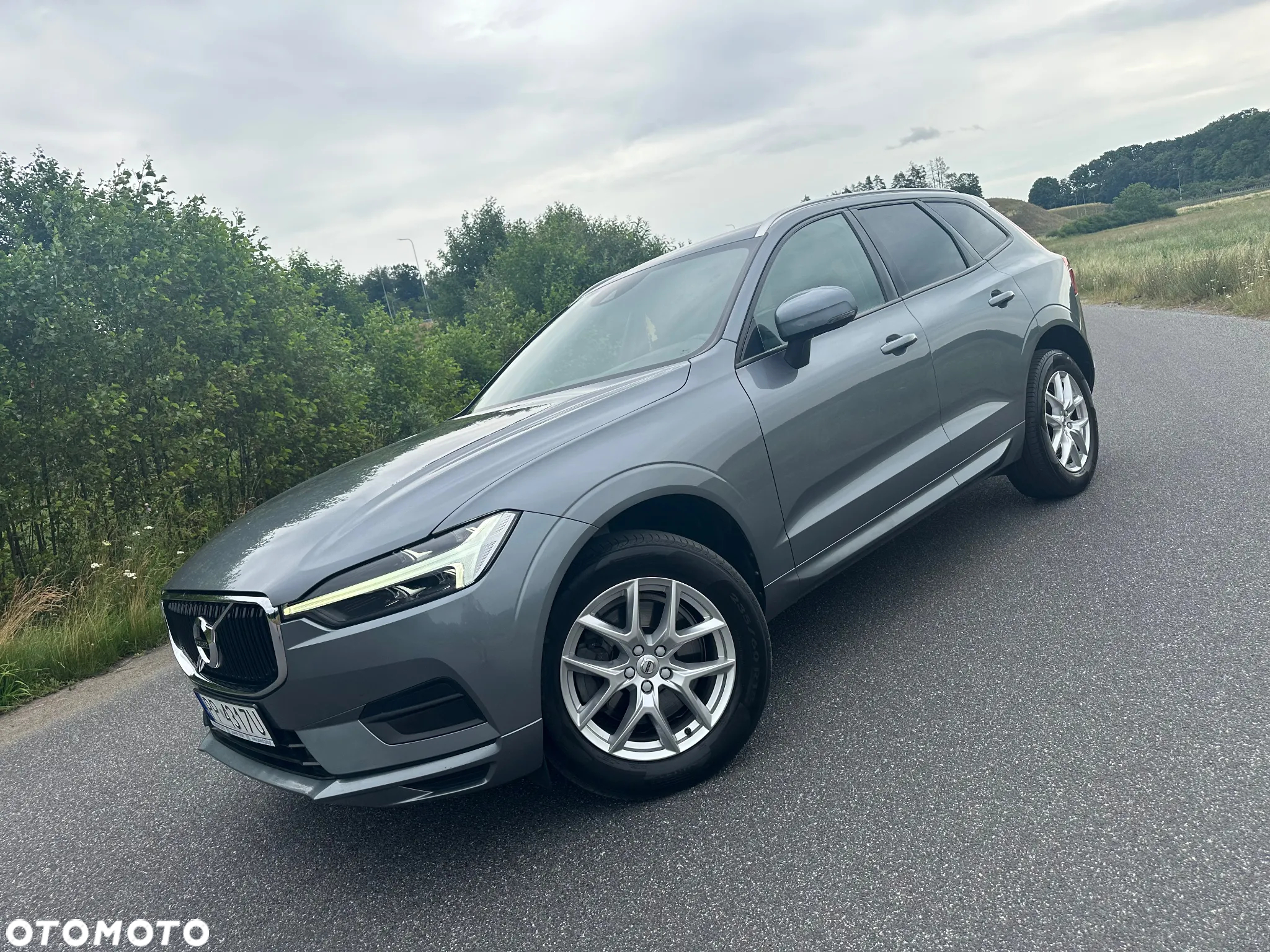 Volvo XC 60 B4 D Geartronic Momentum Pro - 2