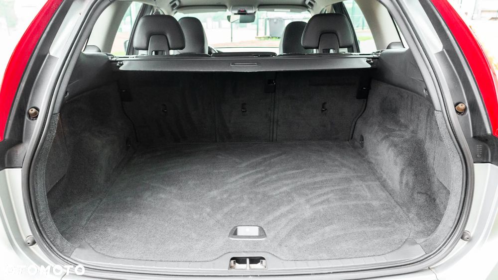 Volvo XC 60 D4 AWD Summum - 28