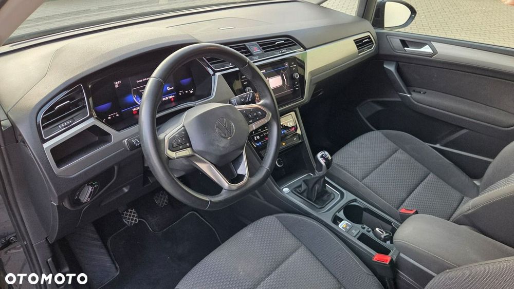 Volkswagen Touran 1.5 TSI EVO Comfortline Plus - 16
