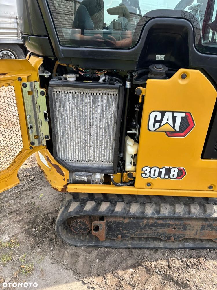 Caterpillar 301.8 - 14
