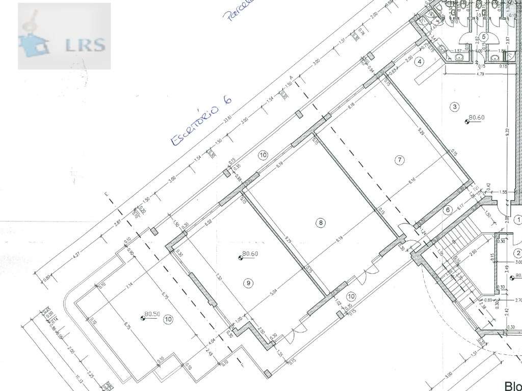 Albufeira, Ferreiras, zona espaçosa, 1º. andar um escritorio em ope... - Grande imagem: 4/19