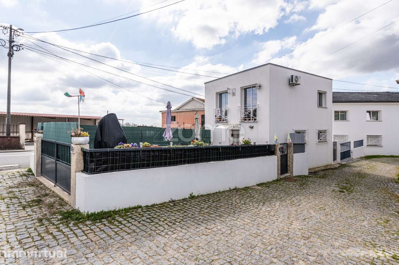 Moradia T1+1 Renovada em Pinheiro, Felgueiras - Grande imagem: 4/20