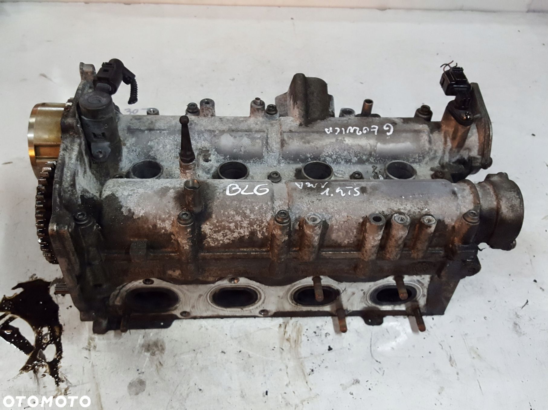GOLF 5 V 04-09r TOURAN 1.4 TSI BLG GŁOWICA WAŁKI - 1