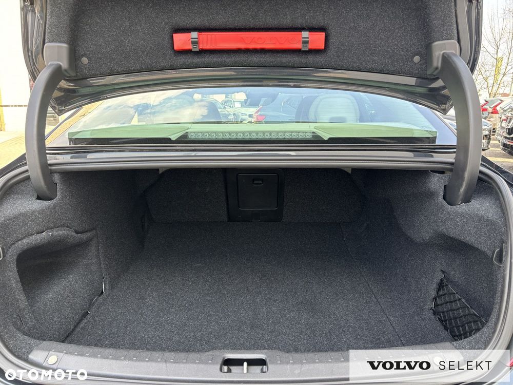 Volvo S90 - 15