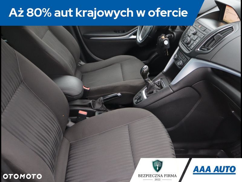 Opel Zafira - 11