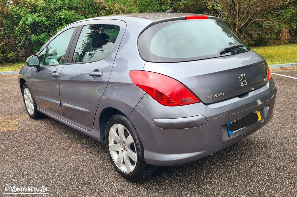 Peugeot 308 1.6 HDi Executive CVM6 - 4