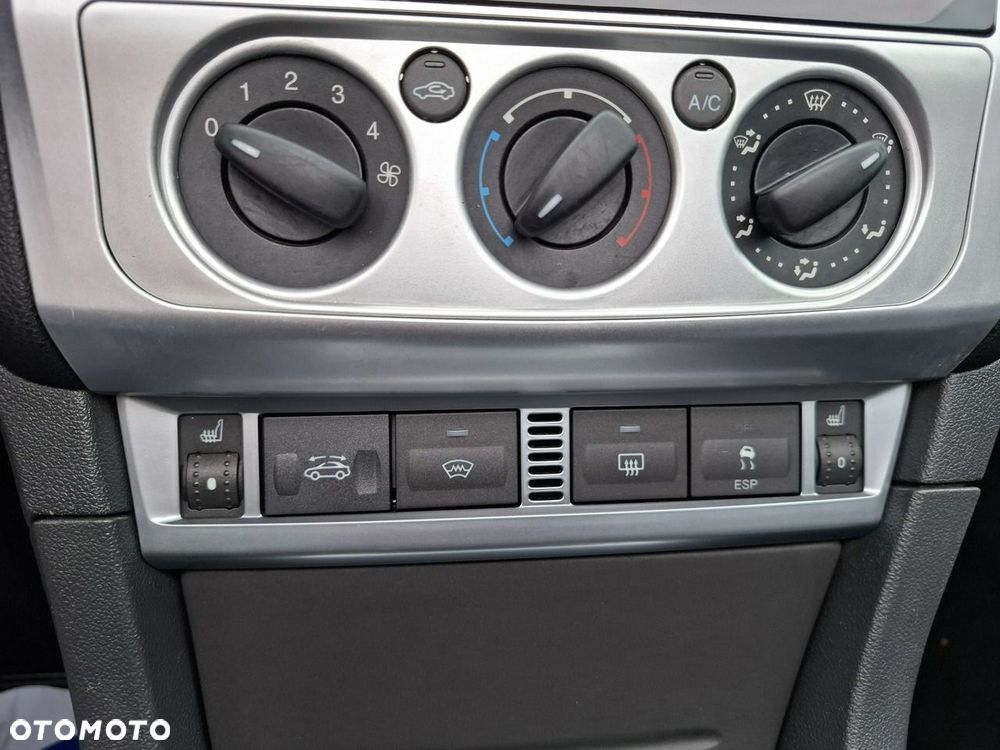 Ford Focus 2.0 Titanium EU5 - 14