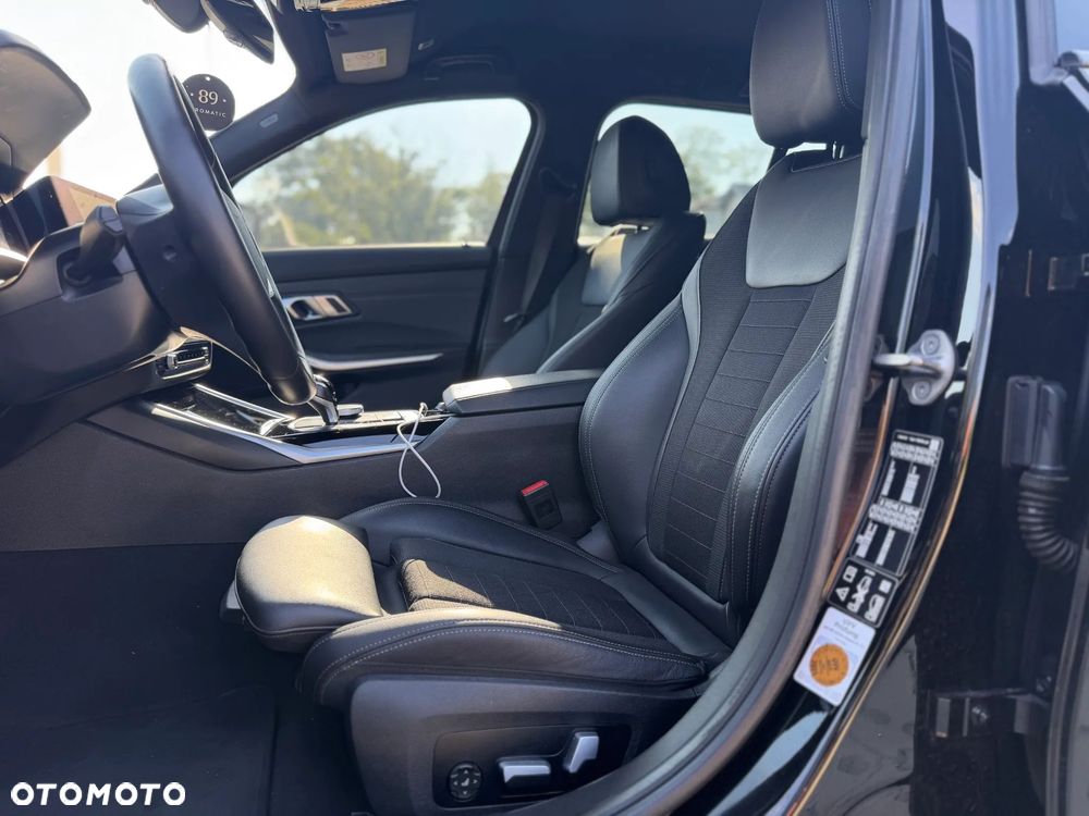 BMW Seria 3 320d xDrive mHEV - 3