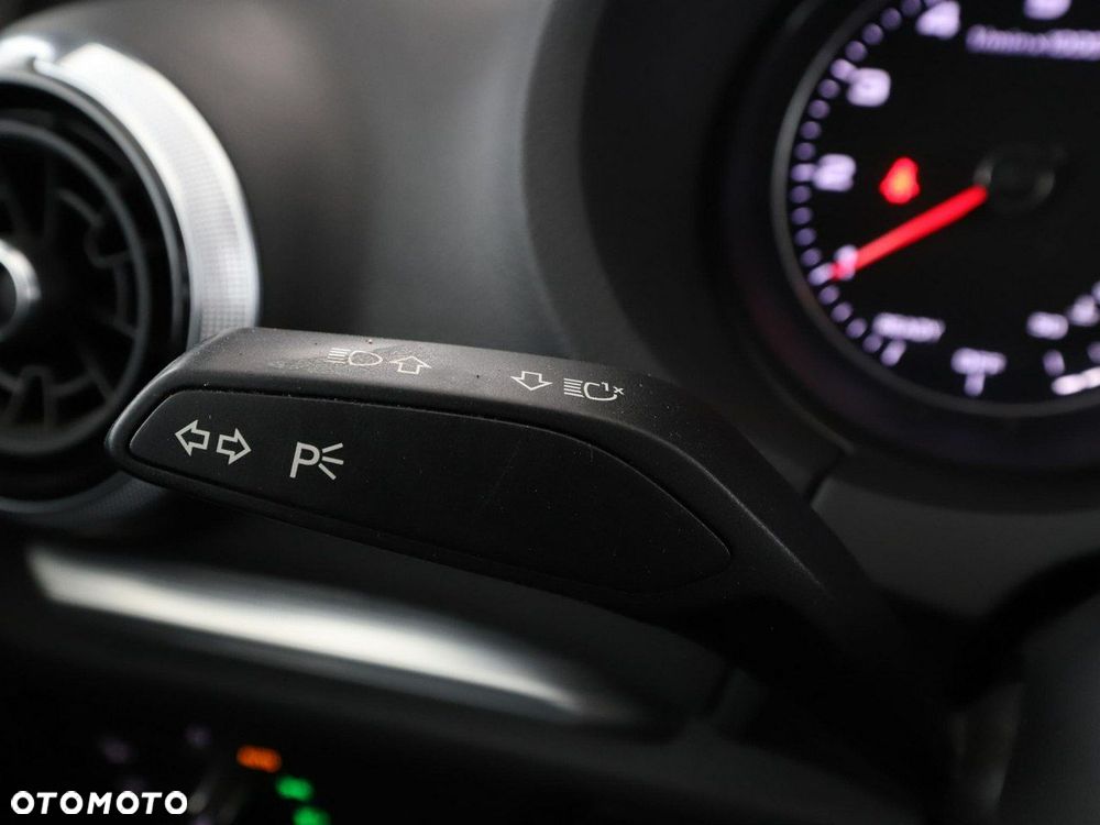 Audi A3 Limousine 1.0 TFSI sport - 32