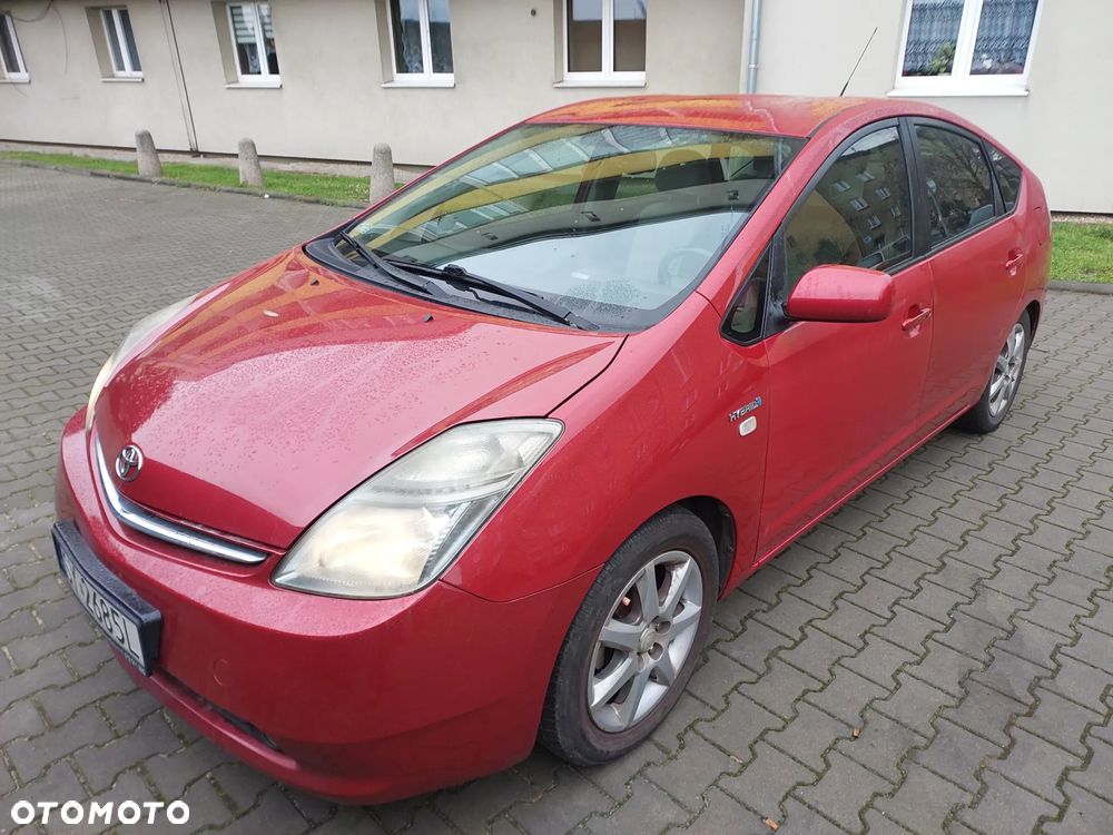 Toyota Prius 1.5 VVT-i Prestige - 1