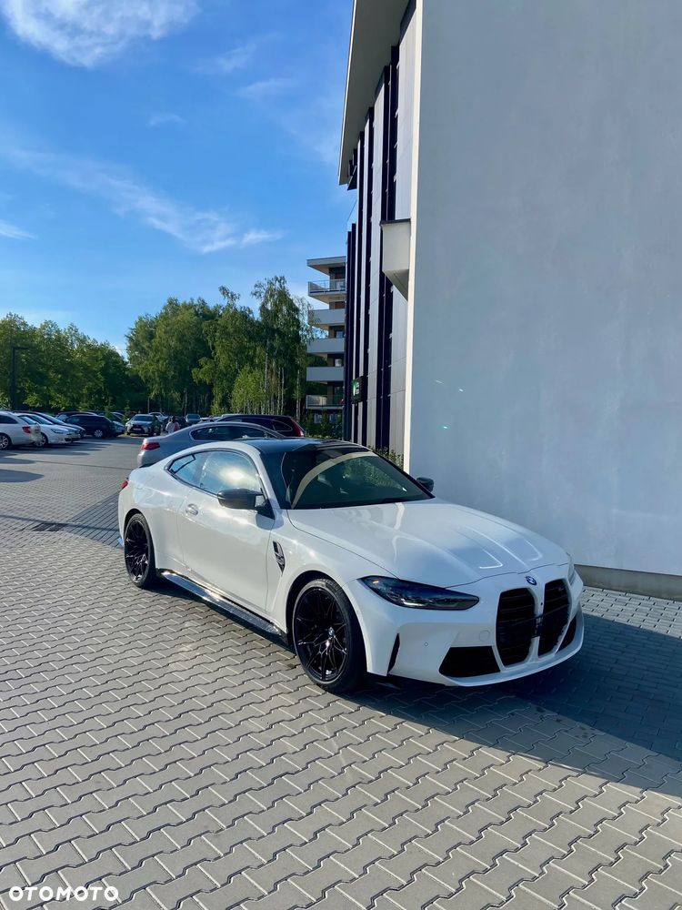 BMW M4 Competition sport - 3