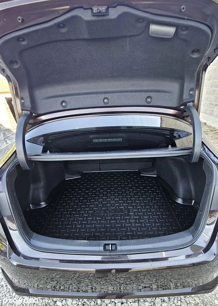 Toyota Corolla 1.8 Hybrid GPF Executive - 14