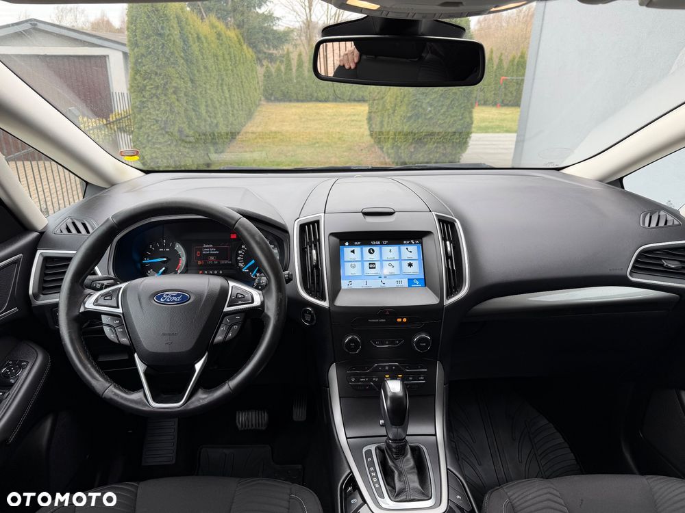 Ford S-Max 2.0 TDCi Titanium PowerShift - 8