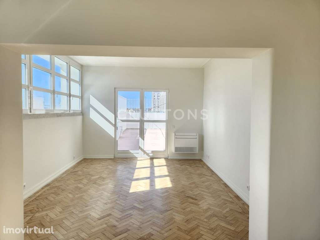 Arrendamento T4, 250m2 , estacionamento e terraço, Avenida João Cri... - Grande imagem: 2/29