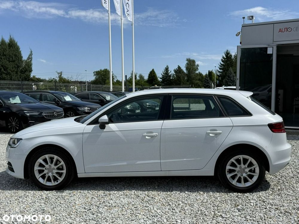 Audi A3 Sportback 1.2 TFSI Attraction - 7