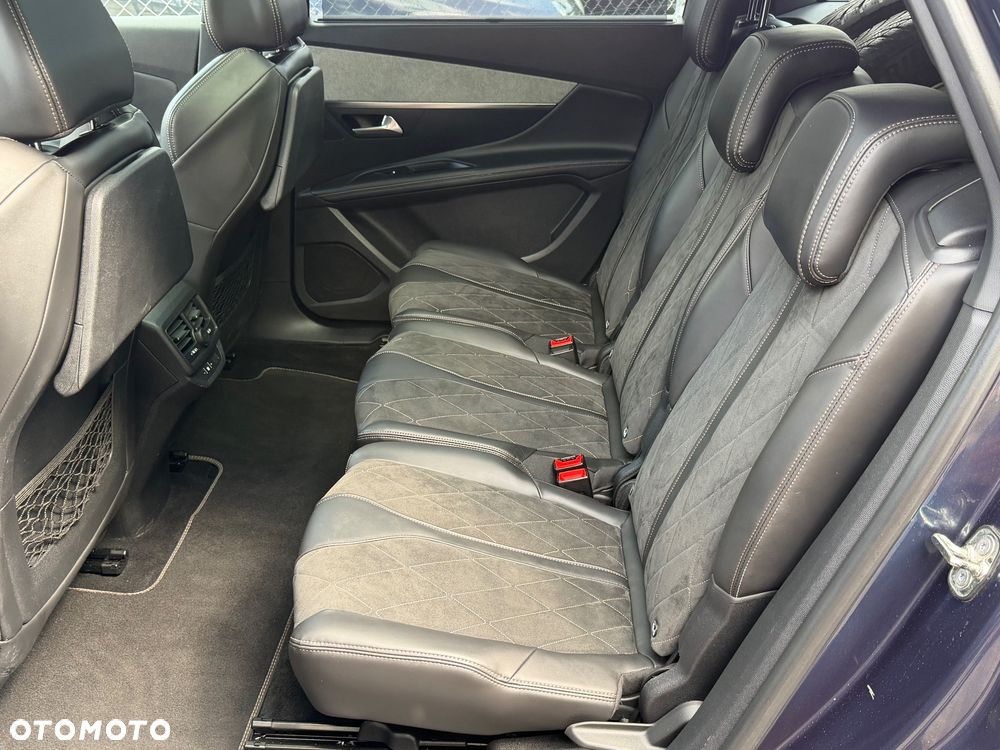 Peugeot 5008 BlueHDi 180 EAT8 GT Pack - 36