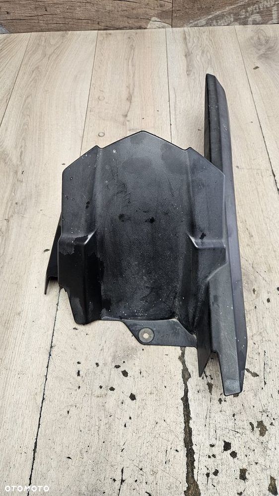 KAWASAKI Z-900 z900  BŁOTNIK TYŁ + OSŁONA ŁAŃCUCHA - 2