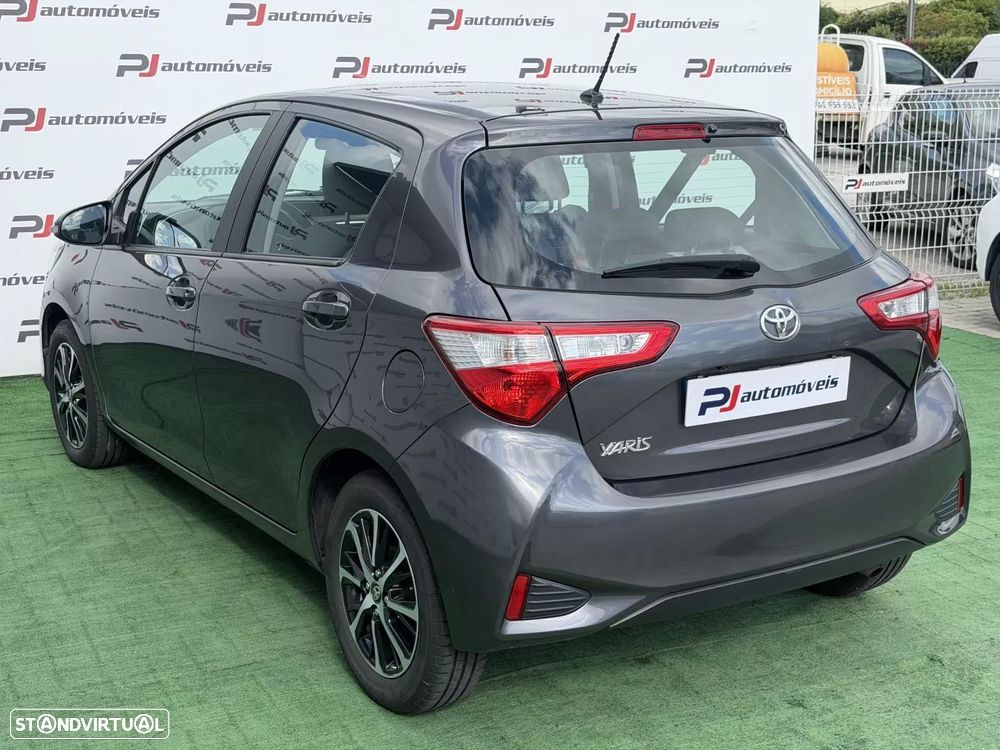 Toyota Yaris 1.0 VVT-i Exclusive - 10
