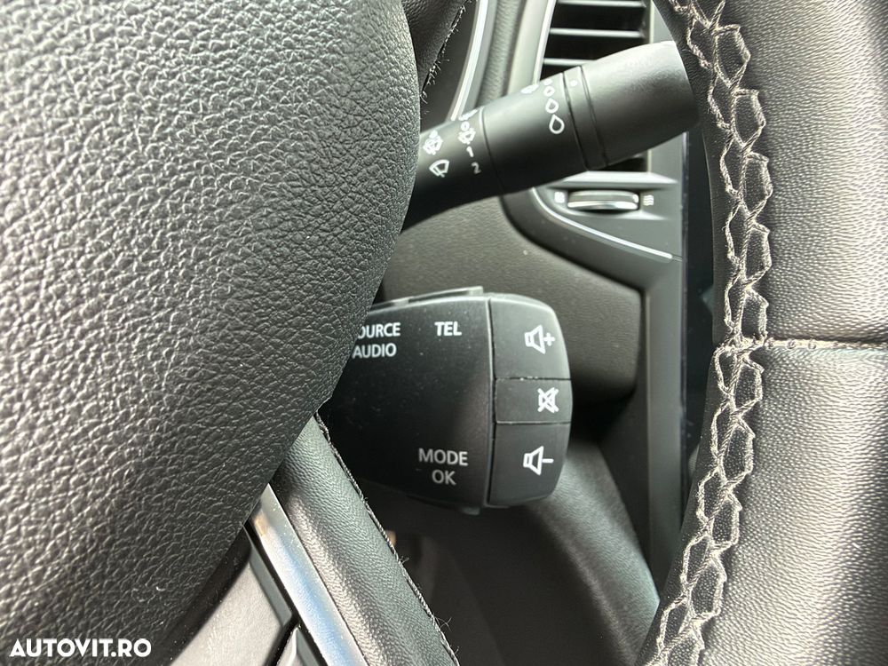 Renault Megane TCe 140 GPF EQUILIBRE - 13