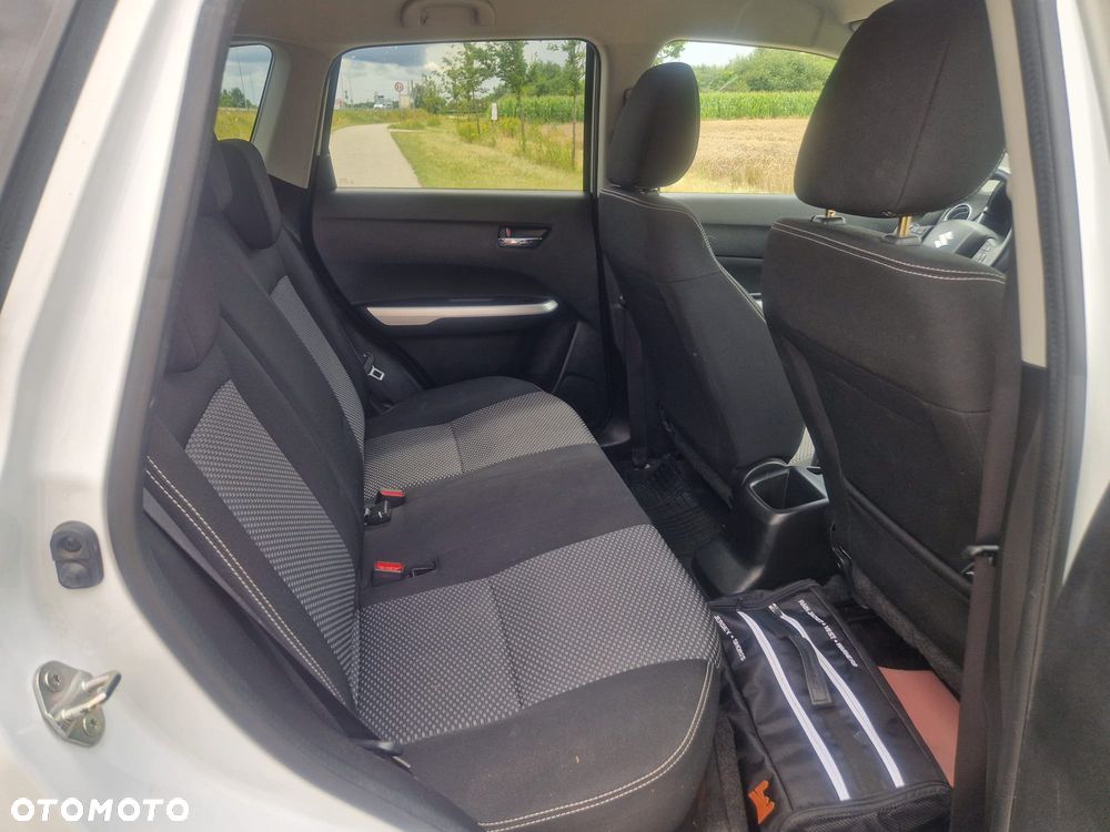 Suzuki Vitara 1.6 XLED 2WD - 17