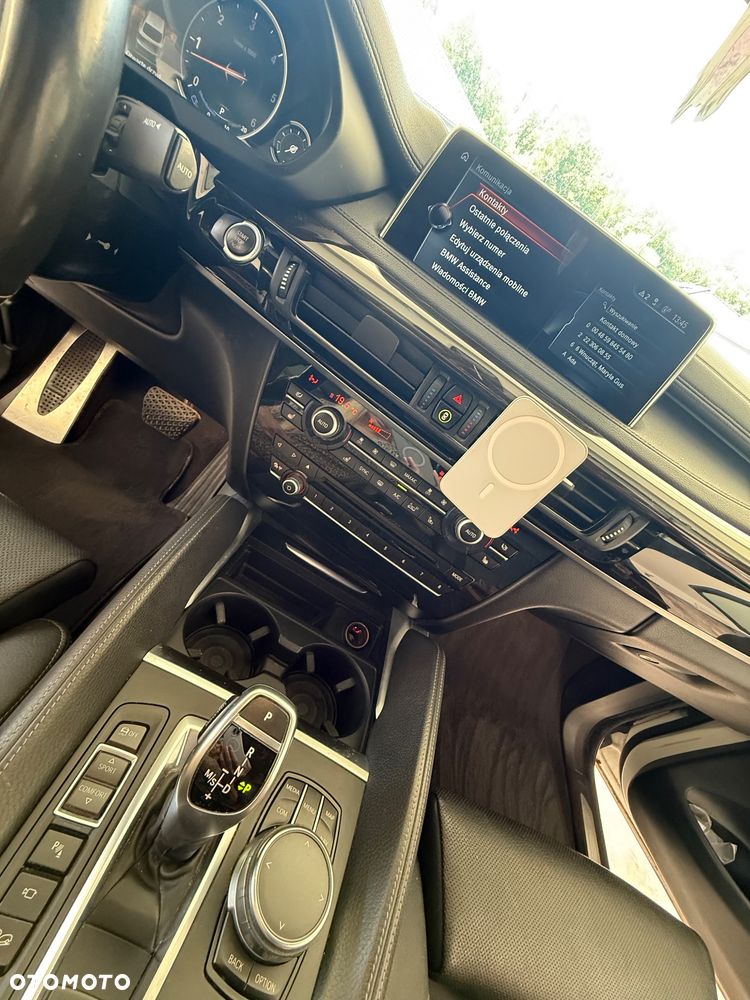 BMW X6 xDrive40d - 8
