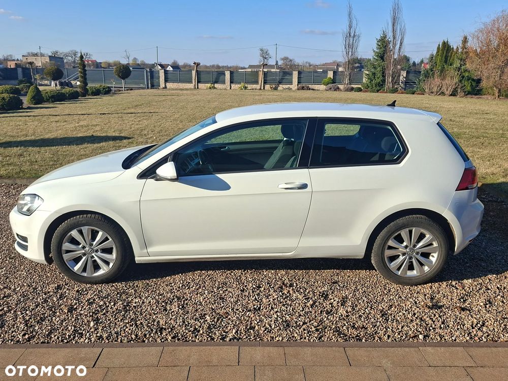 Volkswagen Golf 1.6 TDI BlueMotion Comfortline - 3