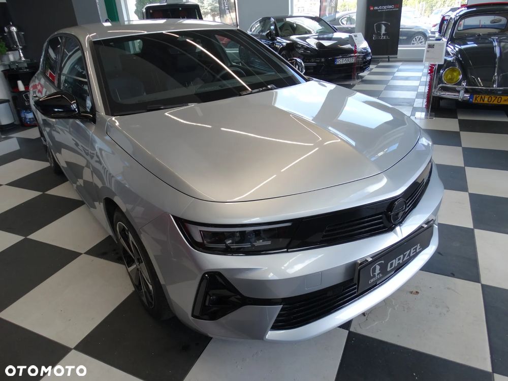 Opel Astra 1.5 D Automatik Ultimate - 19