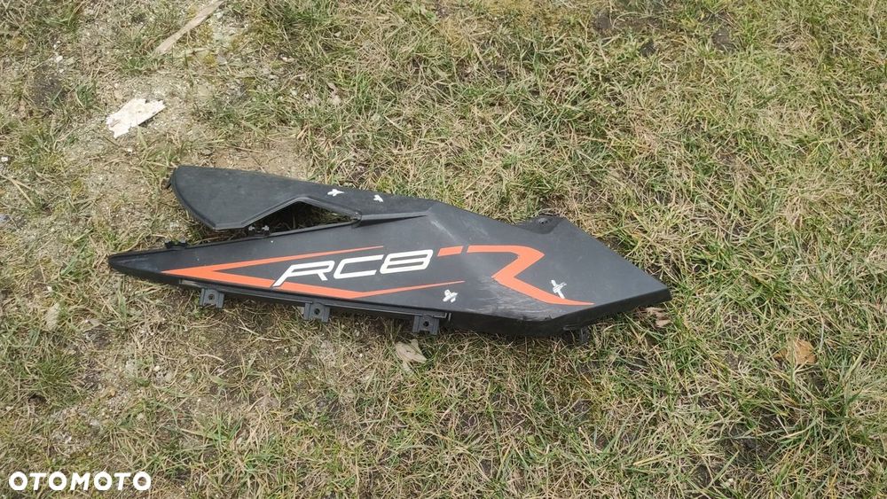EU OSŁONA OWIEWKA BOK LEWY KTM RC8 1190 2010- - 1