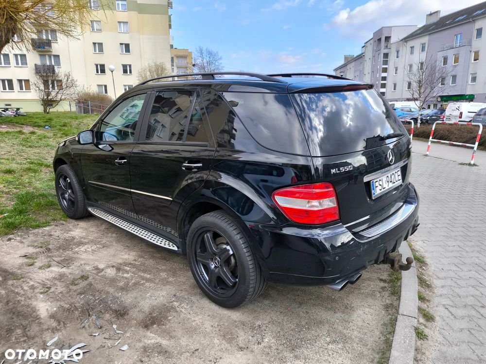 Mercedes-Benz ML - 14