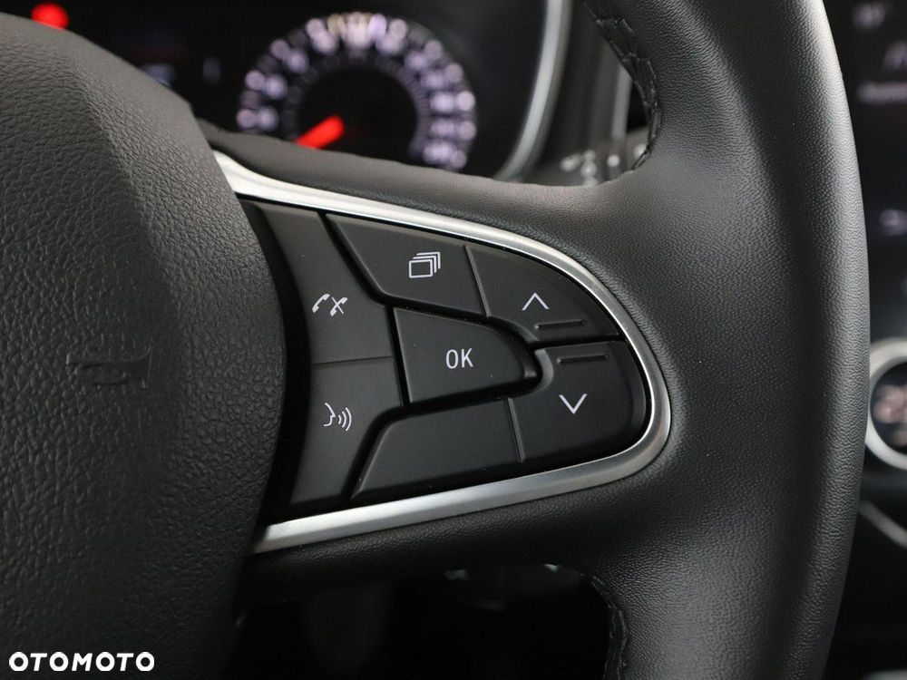 Renault Megane BLUE dCi 115 EDC BUSINESS EDITION - 31