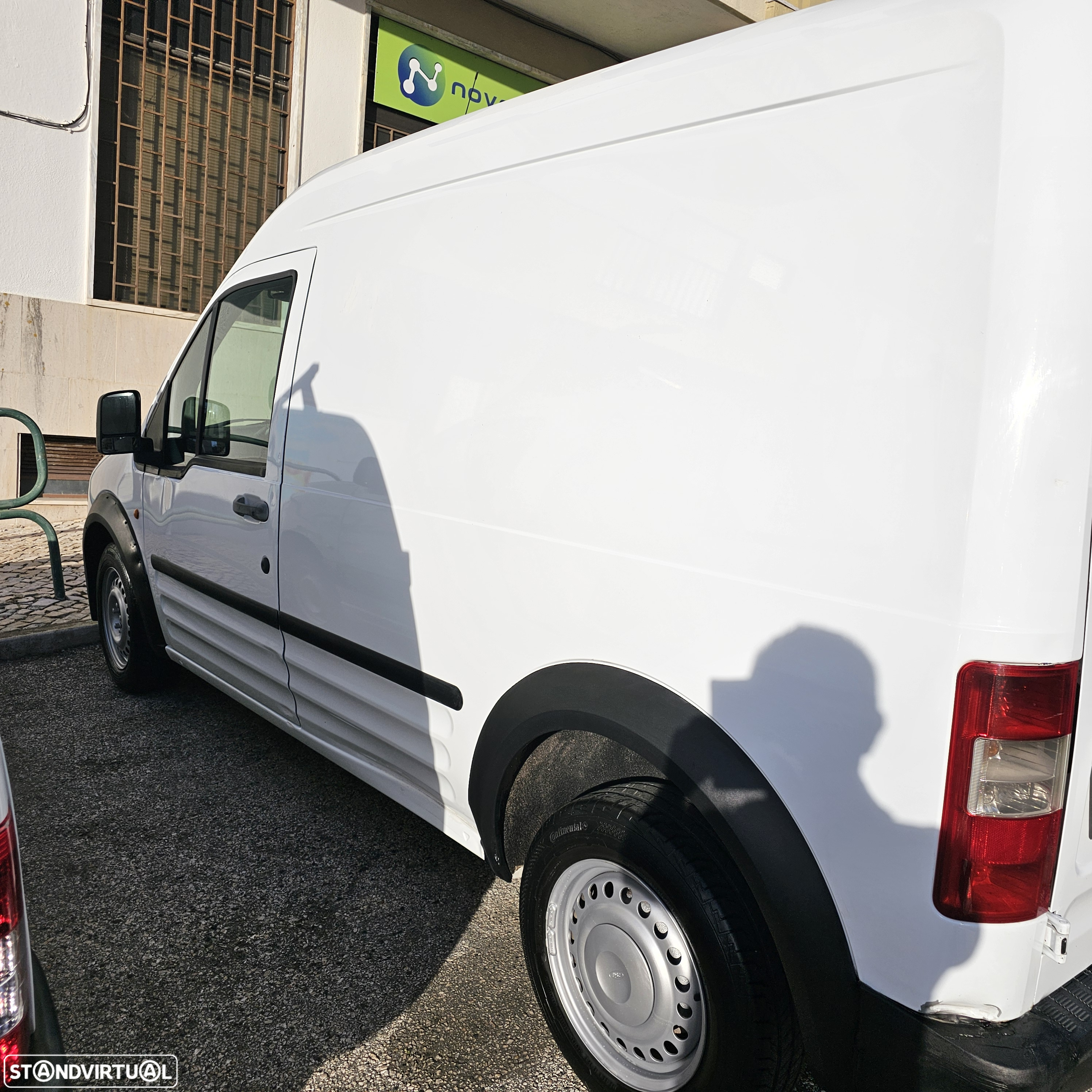 Ford connect tecto alto - 9
