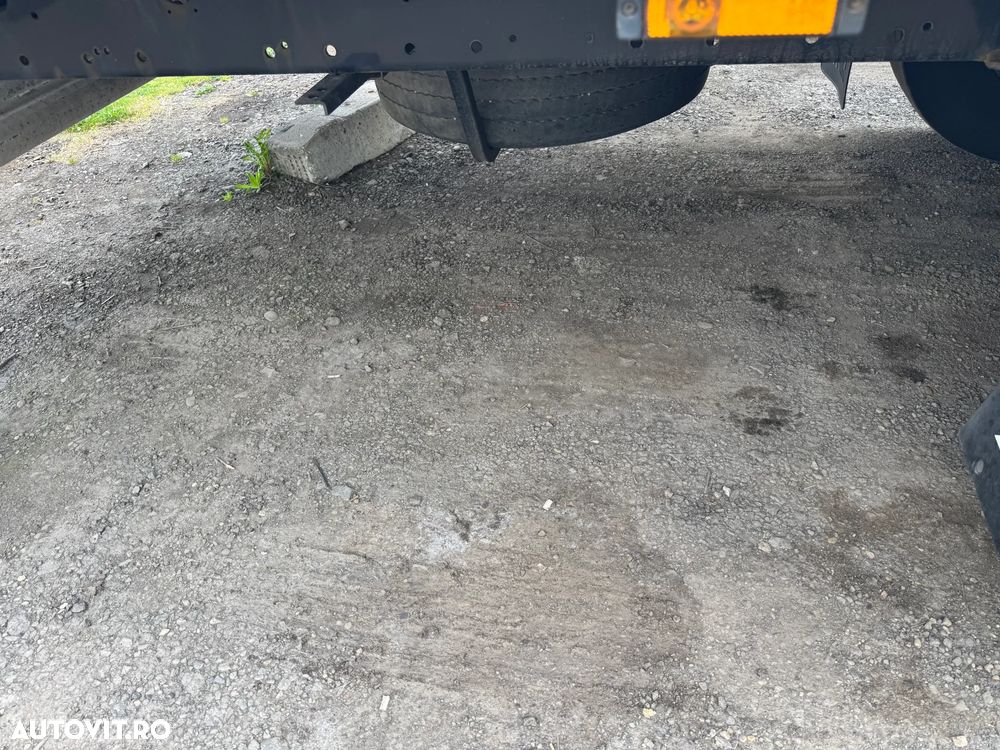 Krone 4 x KRONE SD frigo TK SLXi 300 8.700 ore de functionare, liftanta, lada paleti, dublu deck, factura externa - 16