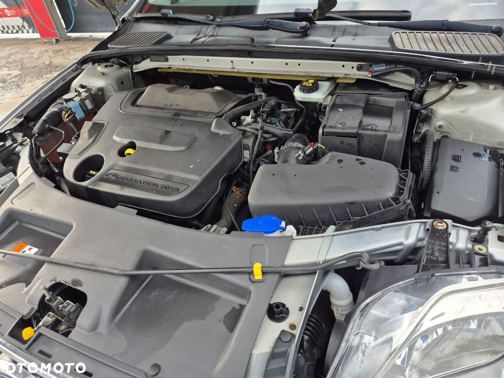 Ford Mondeo 2.0 TDCi Business Edition - 41