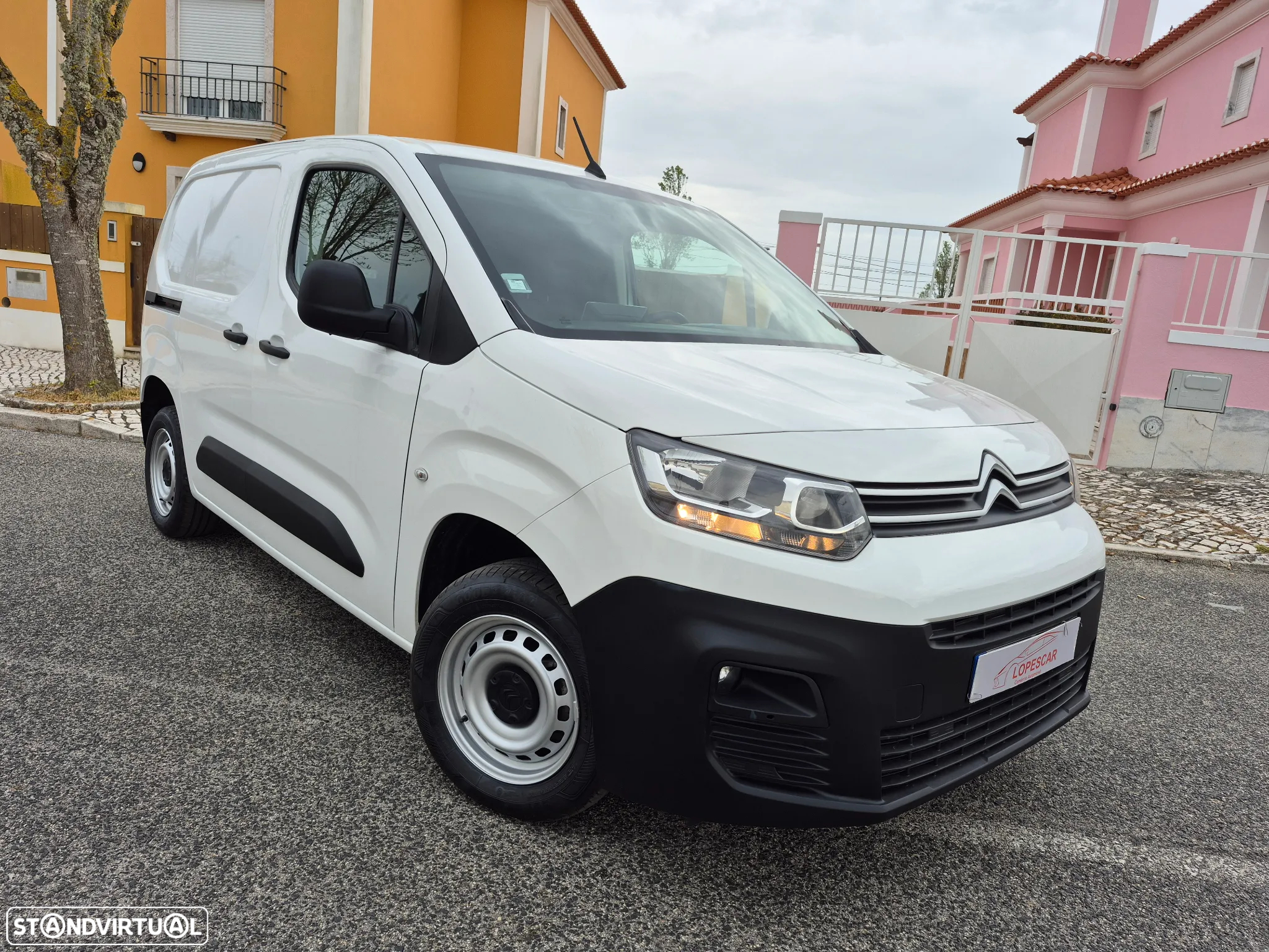 Citroën Berlingo - 2020 | GARANTIA | NACIONAL - 3LUG. - 3