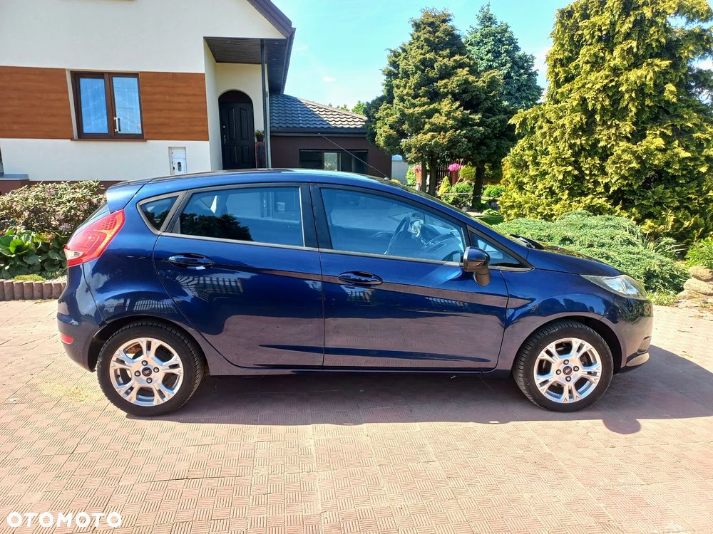 Ford Fiesta 1.25 Champions Edition - 10