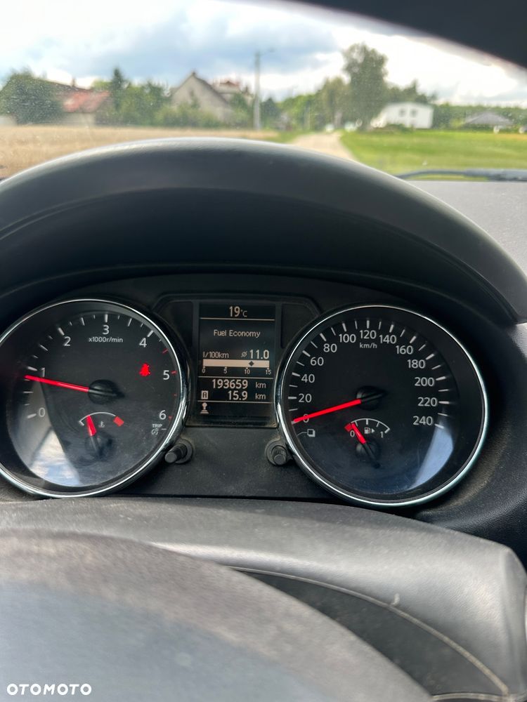 Nissan Qashqai - 10