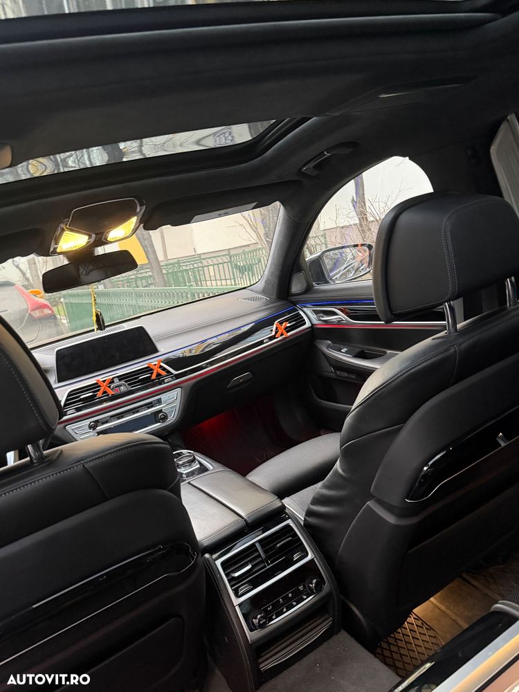 BMW Seria 7 750Li xDrive - 9