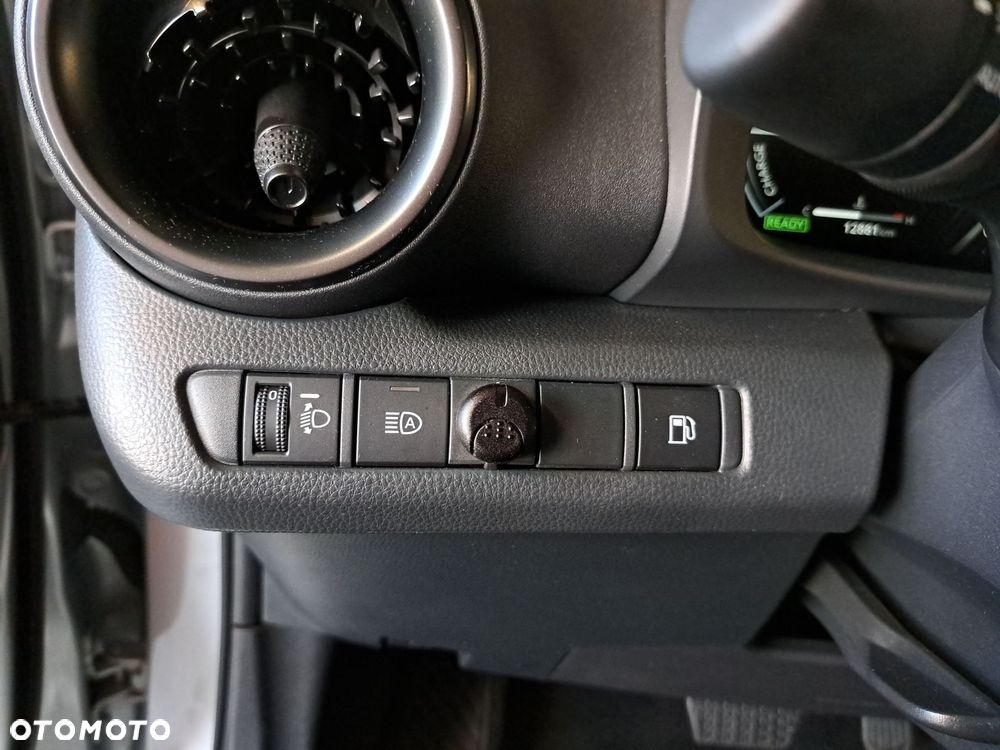 Toyota C-HR 1.8 Hybrid Style - 33