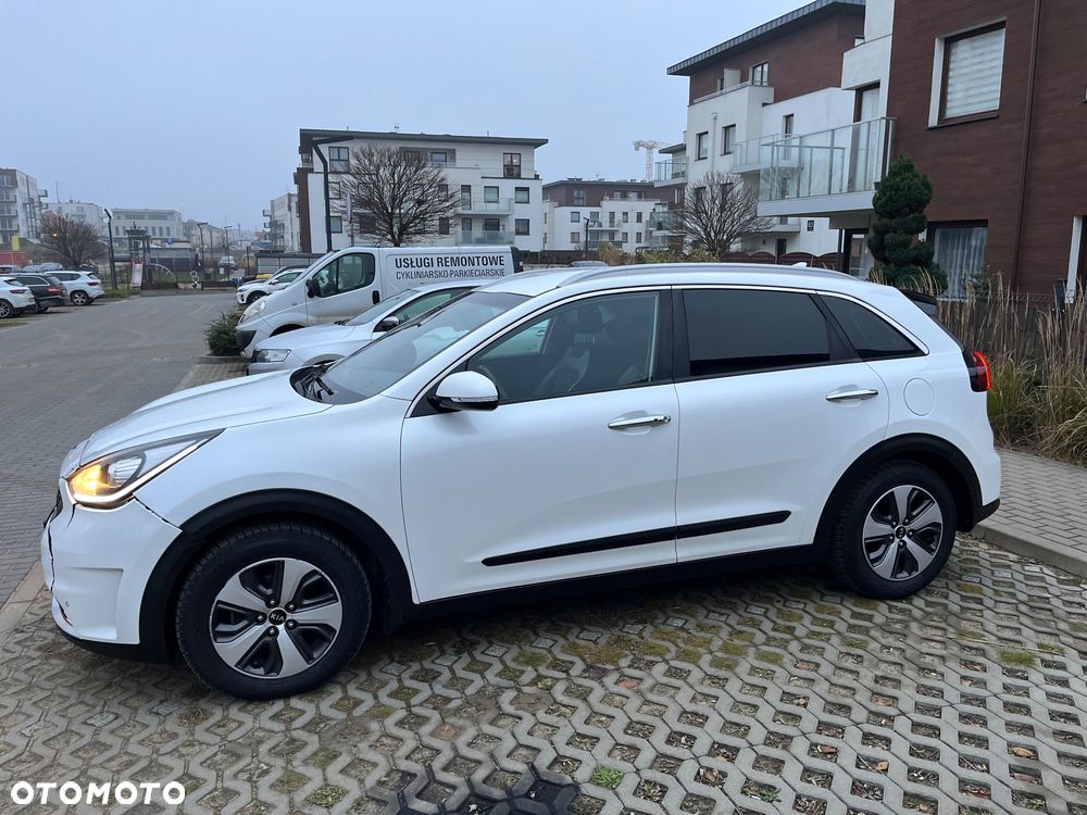 Kia Niro 1.6 GDI Hybrid XL - 6
