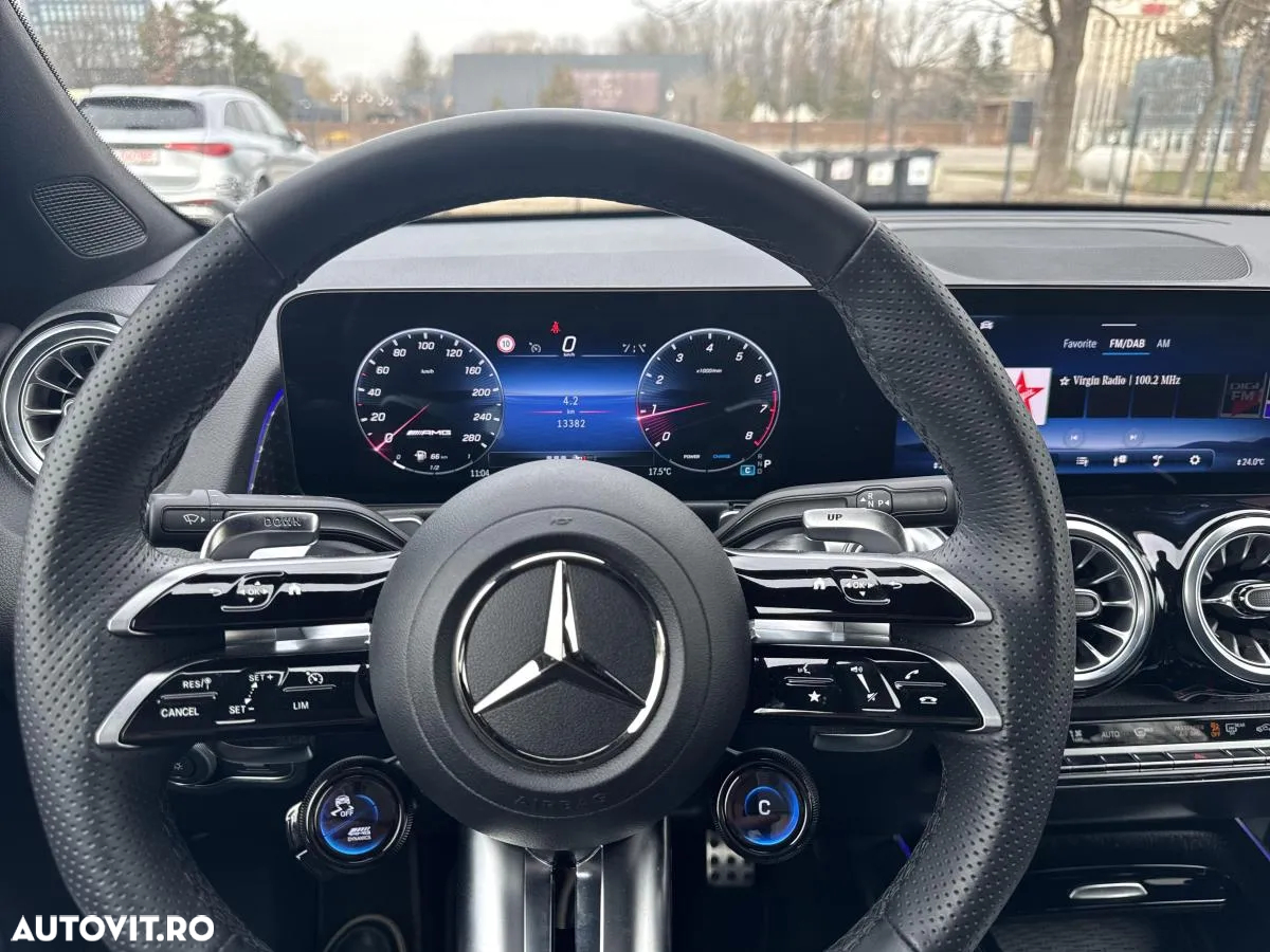 Mercedes-Benz GLB AMG 35 4MATIC Aut. - 10