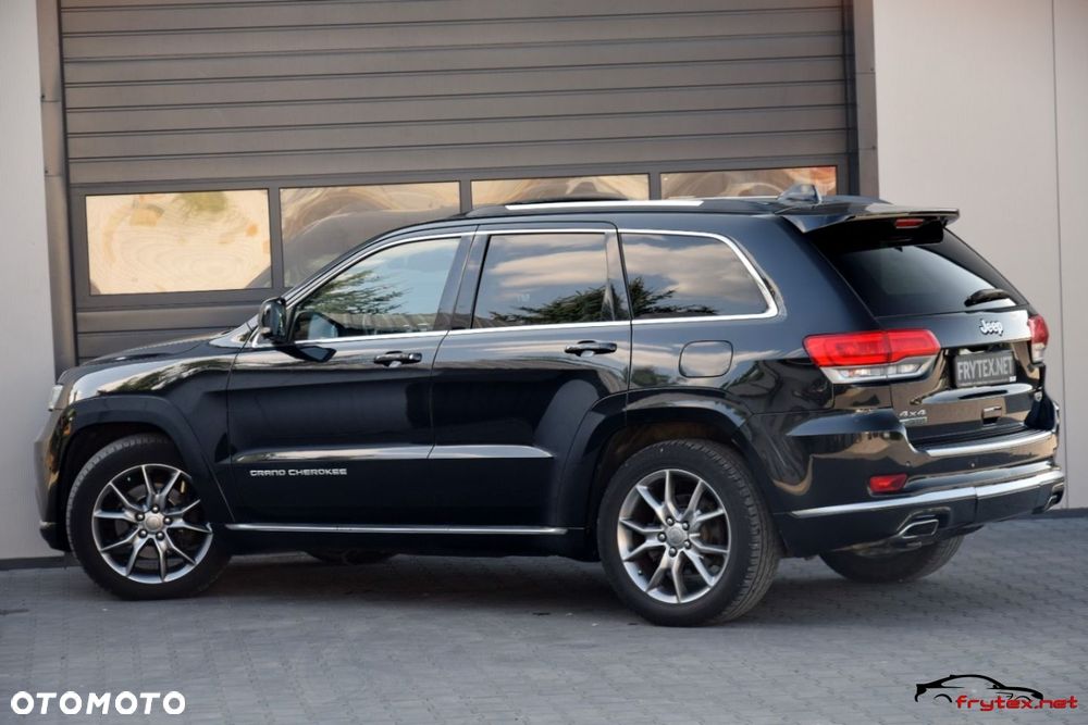 Jeep Grand Cherokee - 14