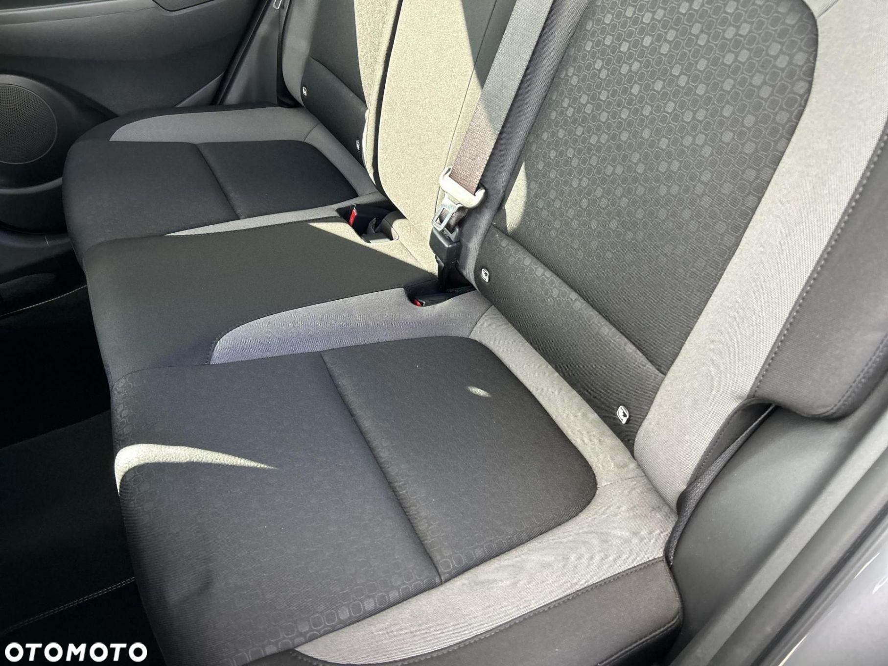 Hyundai Kona - 13