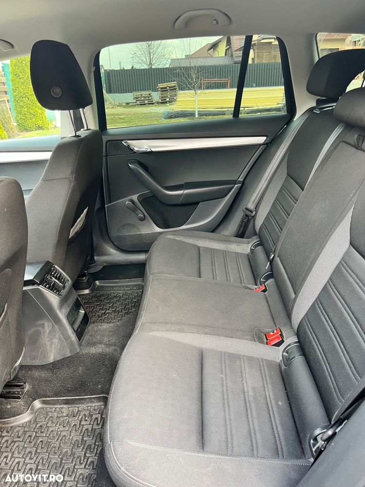 Skoda Octavia 2.0 TDI Ambition - 10