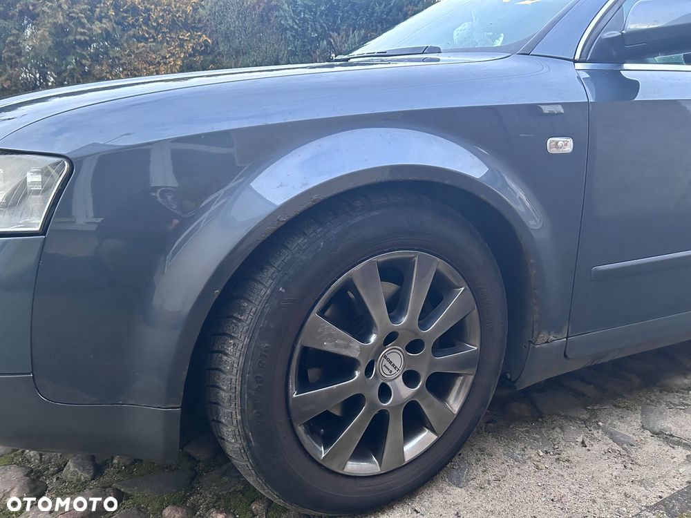 Audi A4 Limousine 1.8T - 10