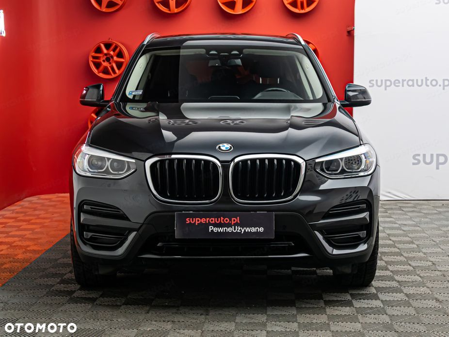 BMW X3 xDrive20i Advantage - 3
