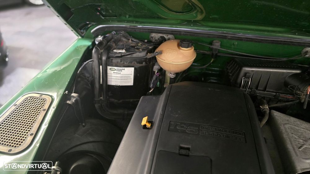 Land Rover Defender 110 2.5 TD5 Metal Top - 21