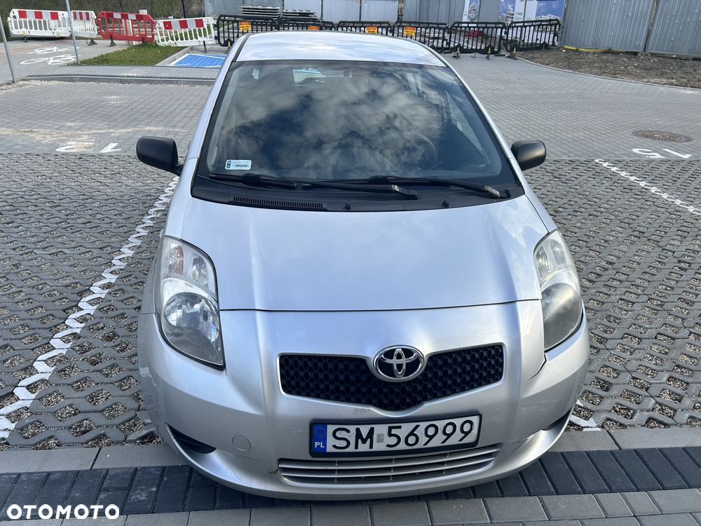 Toyota Yaris 1.3 Luna - 7